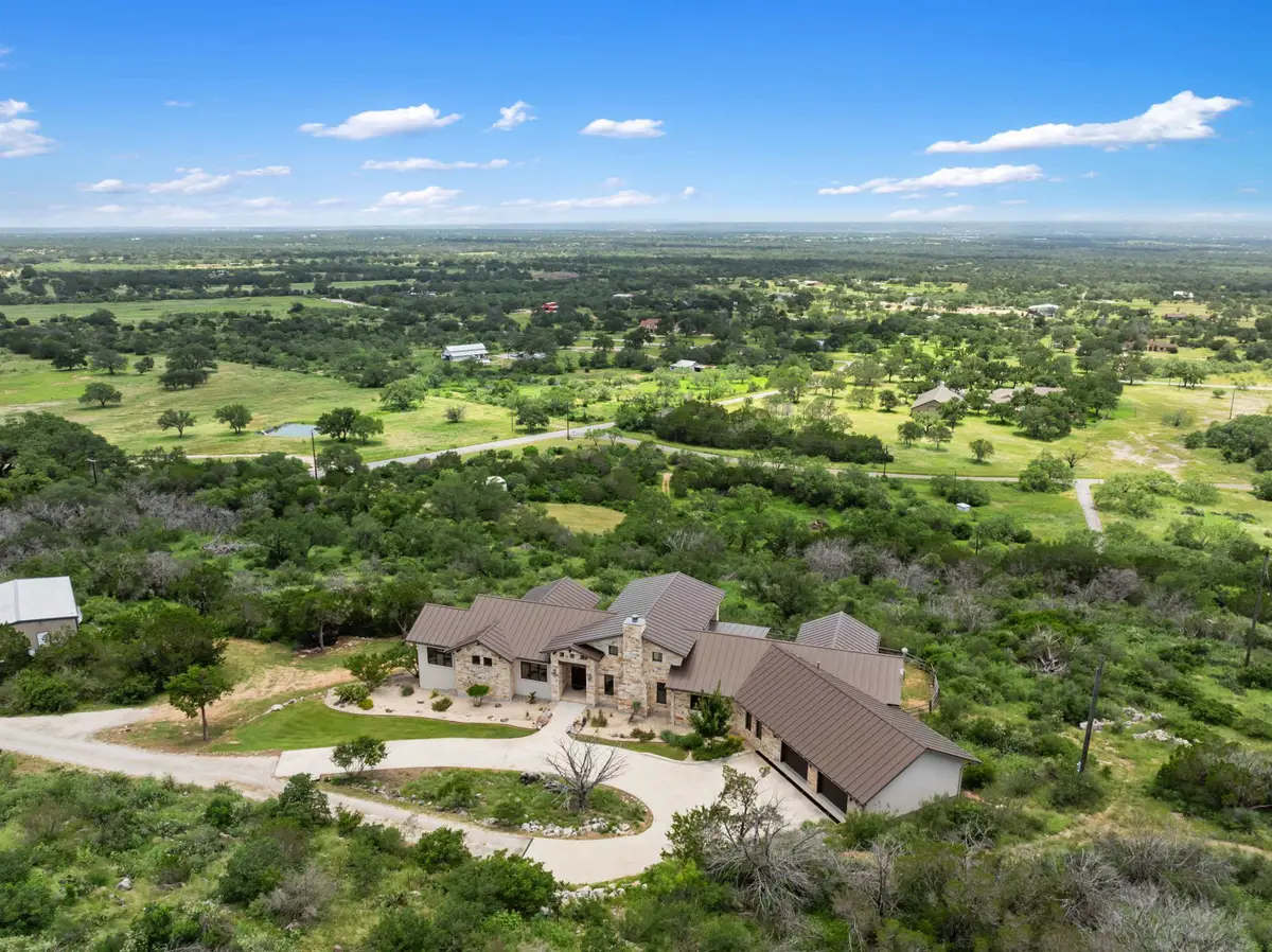 188 Cedar Ridge Trail, Kingsland, TX 78639 - Image #1