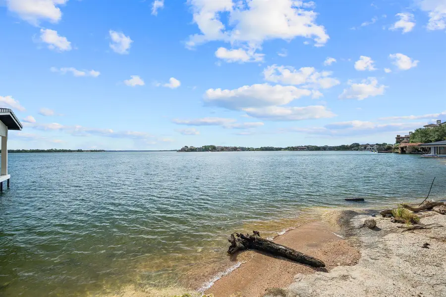 1401A Apache Tears, Horseshoe Bay, TX 78657 - Image #2