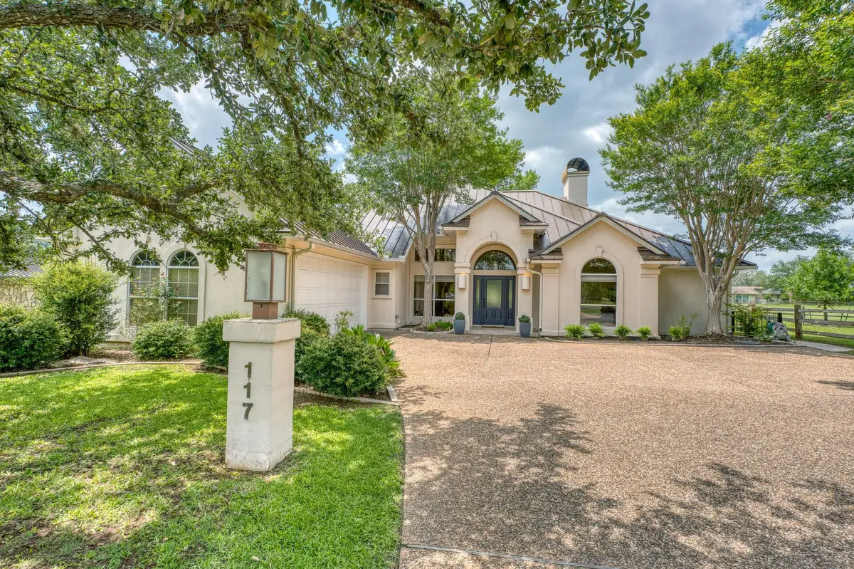117 Longhorn, Horseshoe Bay, TX 78657 - Image #1