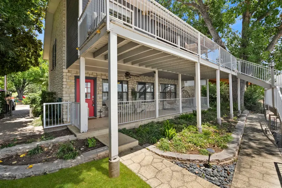 108 S Waterway Dr, Kingsland, TX 78639 - Image #3