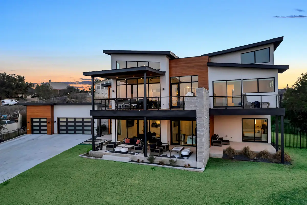 207 Kites Court, Horseshoe Bay, TX 78657-0000 - Image #1