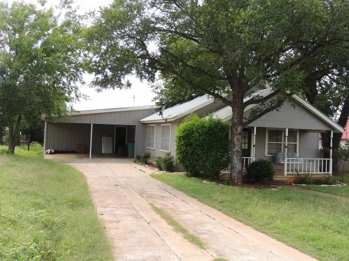 705 Exall St., Llano, TX 78643 - Image #1