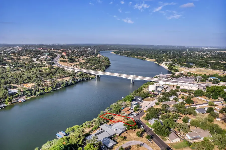 2800 Circle Dr, Marble Falls, TX 78654 - Image #3