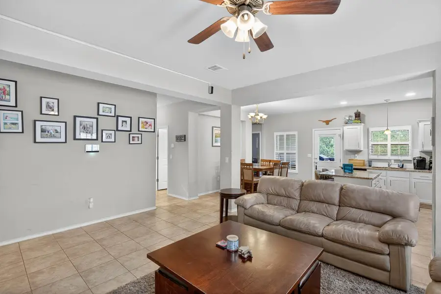 1311 Primrose Lane, Marble Falls, TX 78654 - Image #3