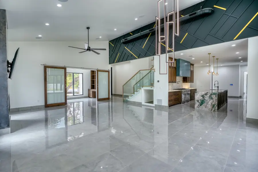 405 Bay West Blvd, Horseshoe Bay, TX 78657 - Image #3