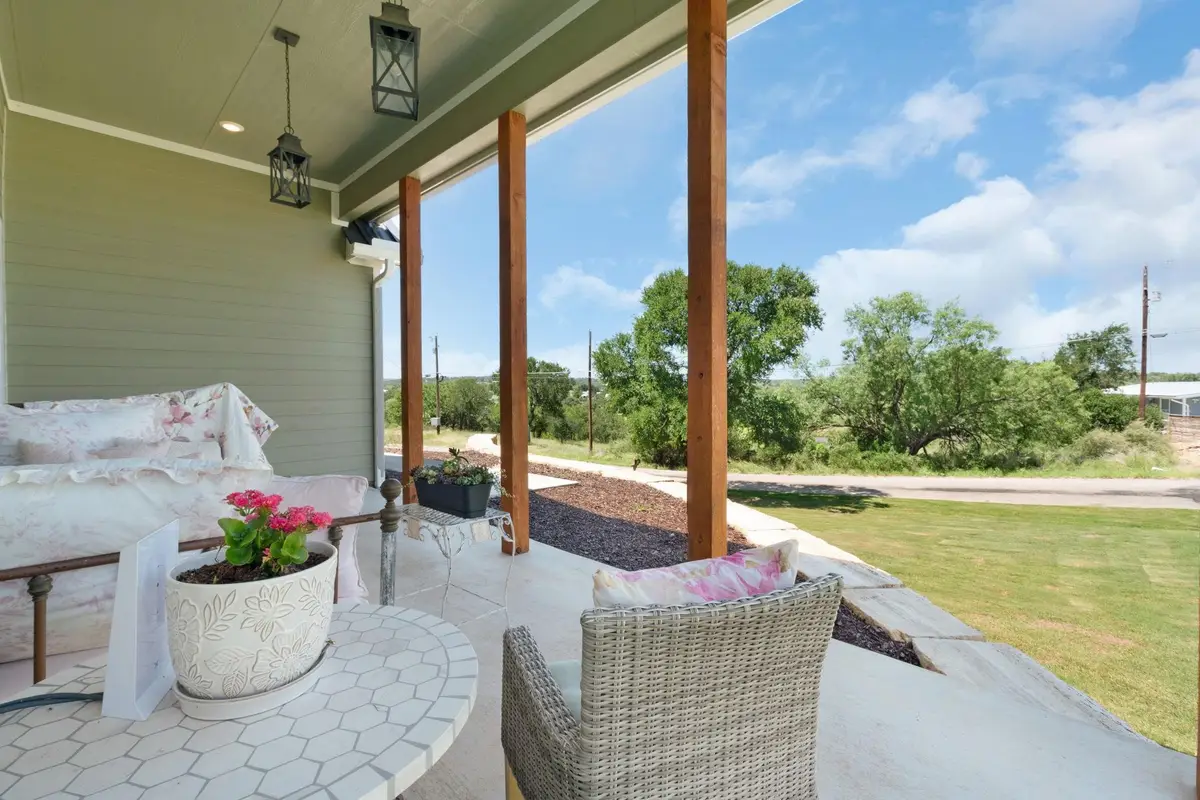 908 Sandy Mountain Drive, Sunrise Beach Village, TX 78643 - Image #1