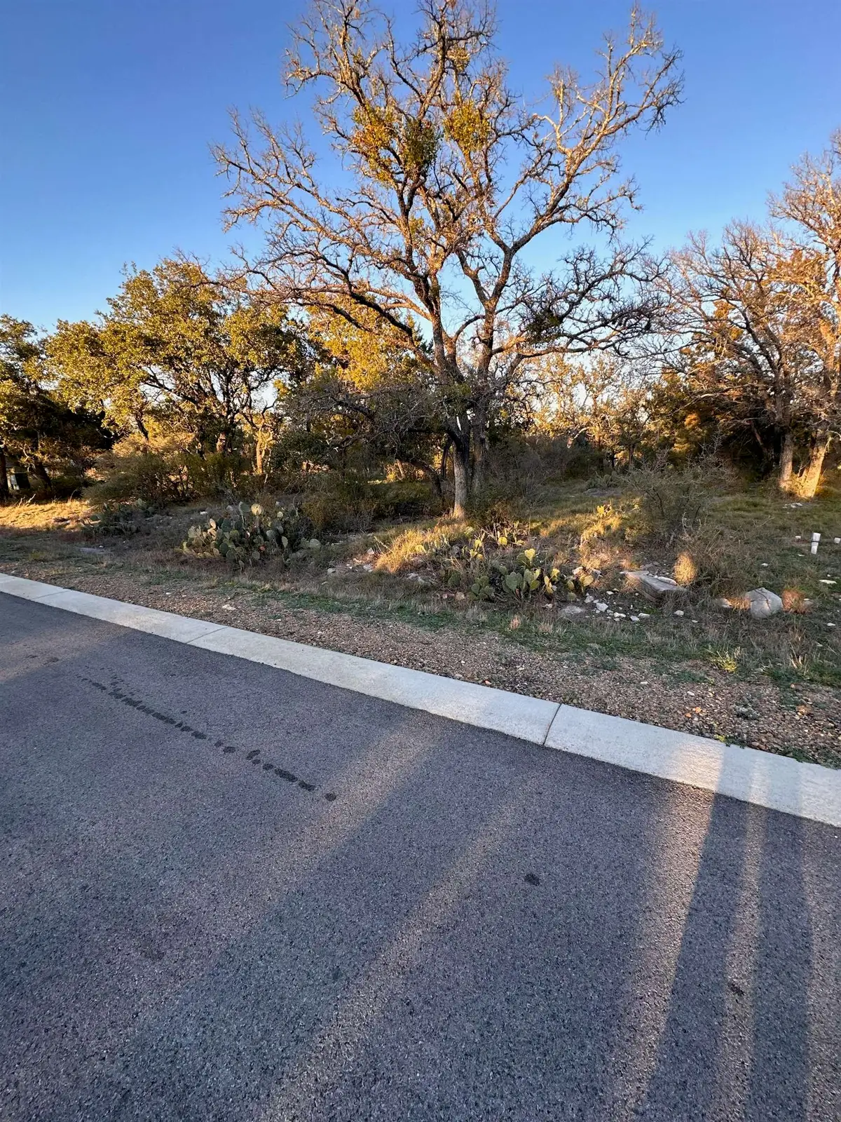 44090 Tail Wind, Horseshoe Bay, TX 78657 - Image #1