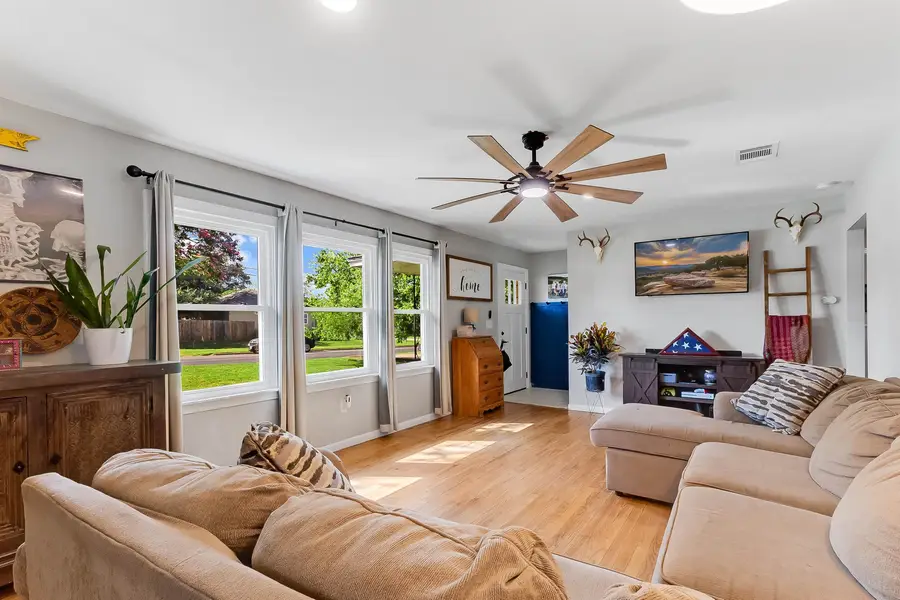 508 Ave G, Marble Falls, TX 78654 - Image #3