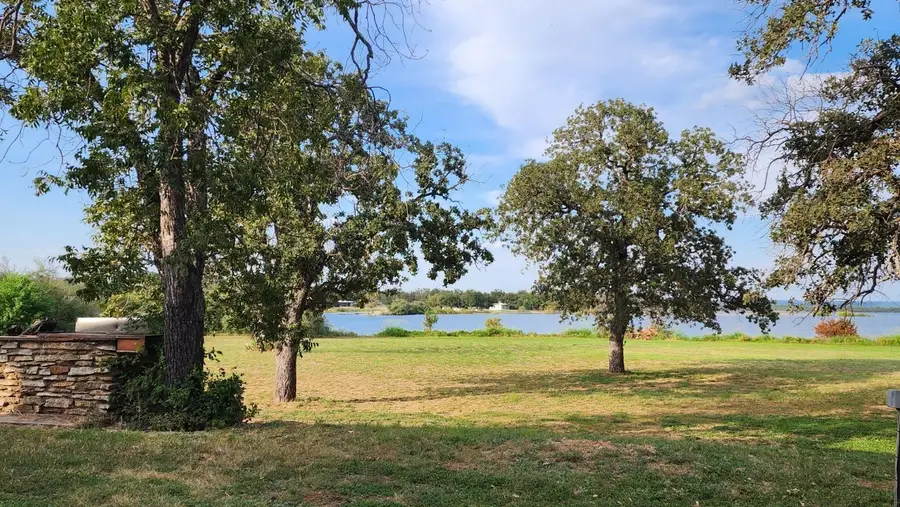 321 Bluebriar Lane, Buchanan Dam, TX 78609-0001 - Image #3