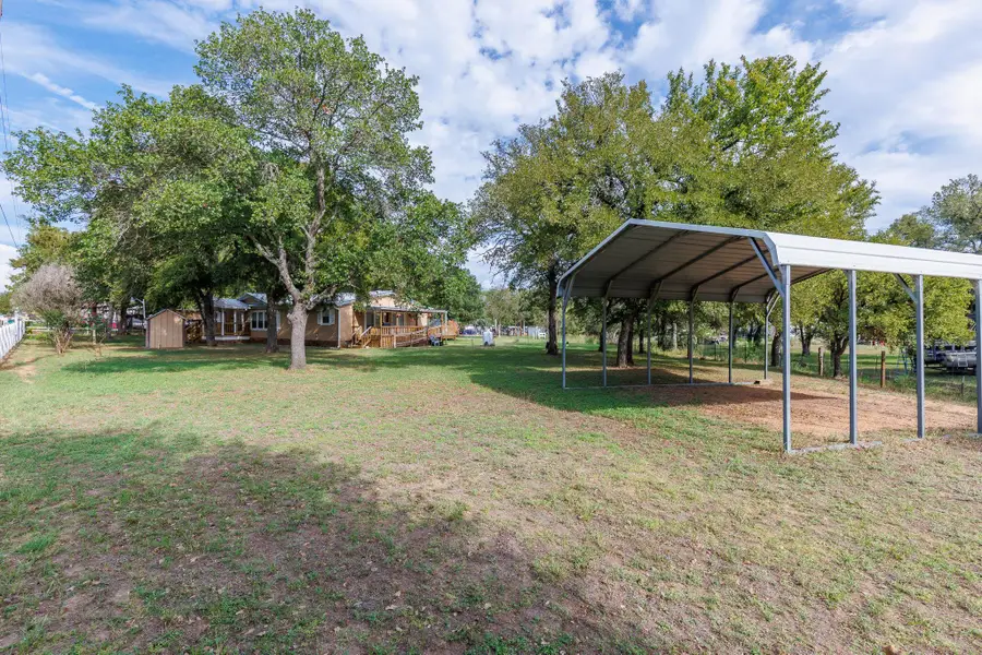 200 Munson, Tow, TX 78672 - Image #2