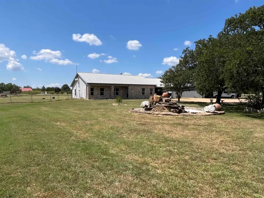 122 CR 144a, Marble Falls, TX 78654 - Image #2