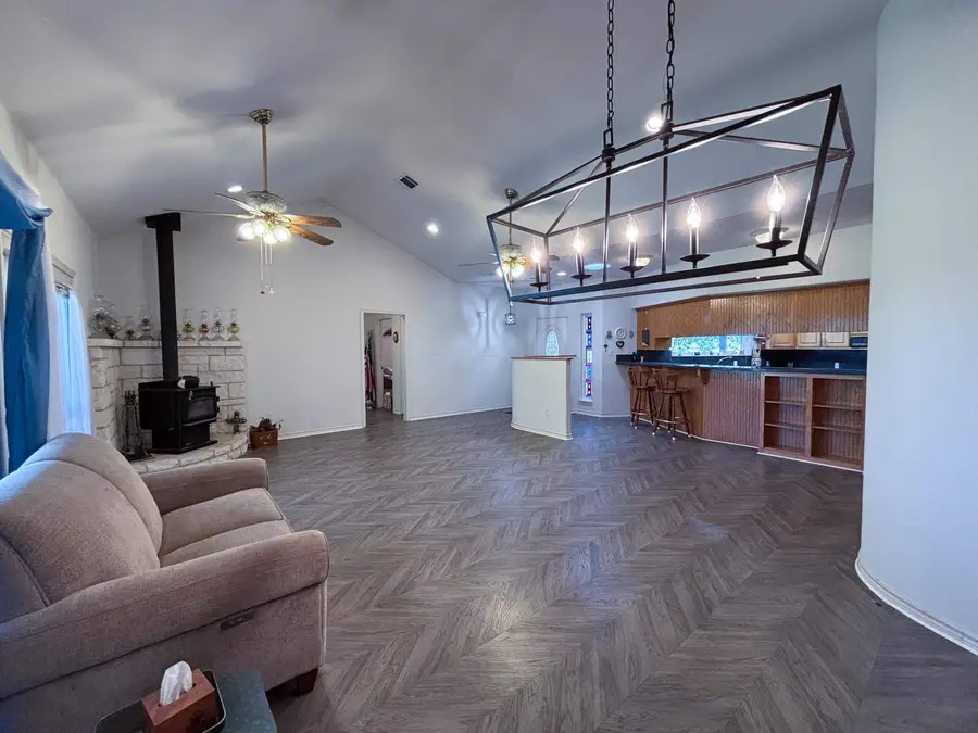 323 County Road 303, Llano, TX 78643-8643 - Image #3