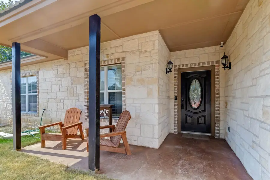 145 Chaumont St, Kingsland, TX 78639 - Image #2