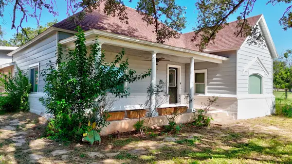 1209 Wright Street, Llano, TX 78643