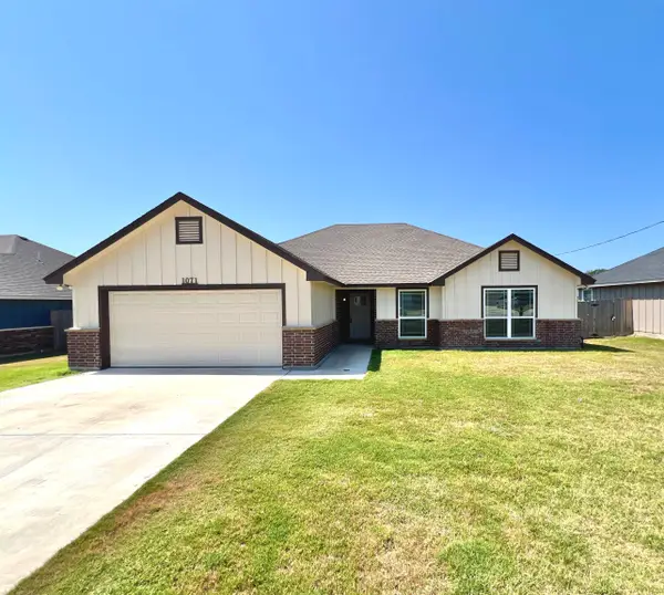 1071 Fieldstone Dr, Lampasas, TX 76550