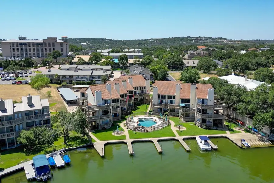 509 Short Circuit #203, Horseshoe Bay, TX 78657 - Image #2