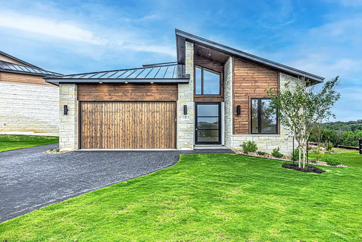 101 Manciano Drive, Horseshoe Bay, TX 78657 - Image #1