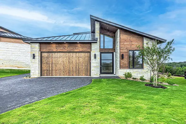 101 Manciano Drive, Horseshoe Bay, TX 78657