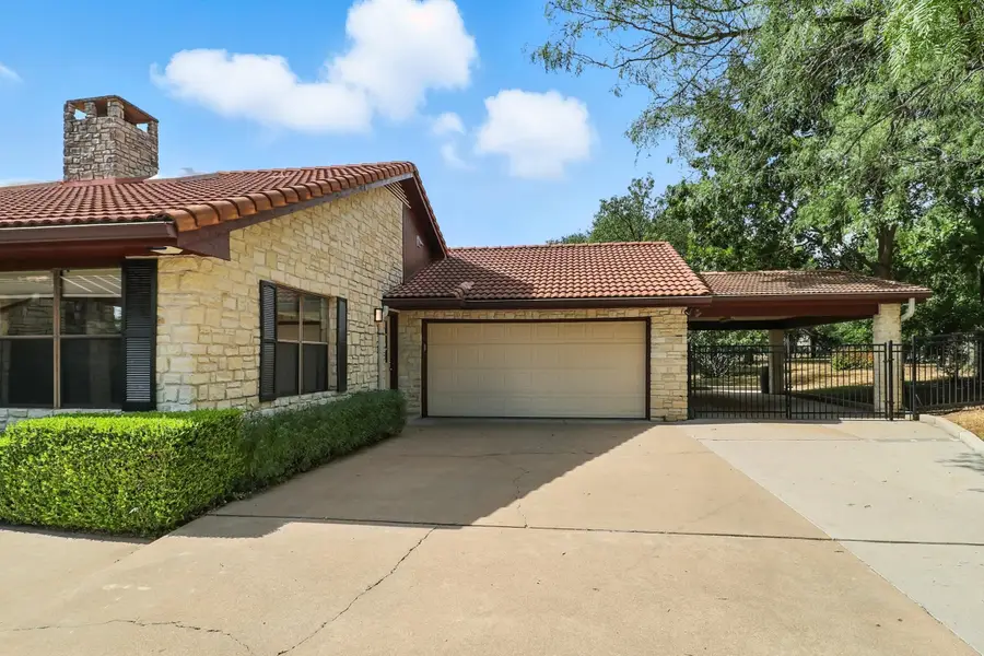124 Teeoff, Horseshoe Bay, TX 78657 - Image #3