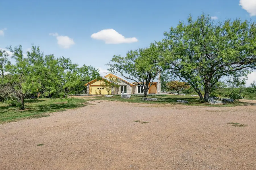 95 Gateway N, Marble Falls, TX 78654 - Image #2