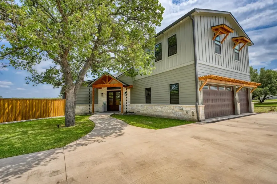214 Stonehenge Way, Marble Falls, TX 78654 - Image #3