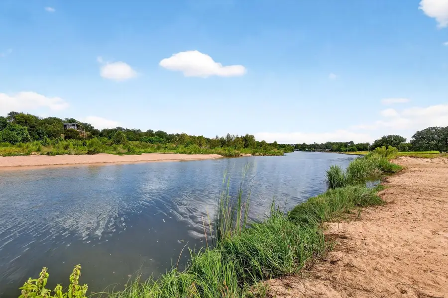 136 Lakeshore Drive, Horseshoe Bay, TX 78657 - Image #3