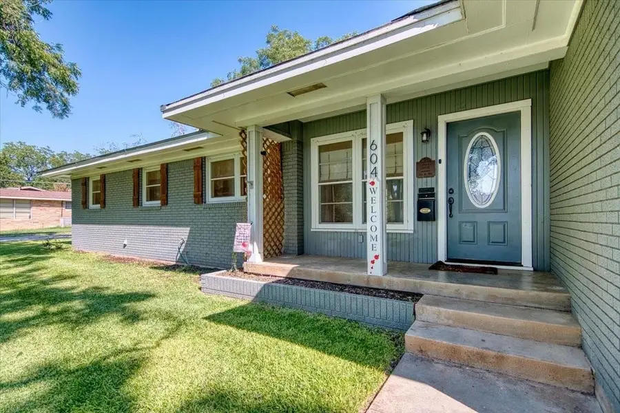 604 W 15th Street, Brady, TX 76825 - Image #2