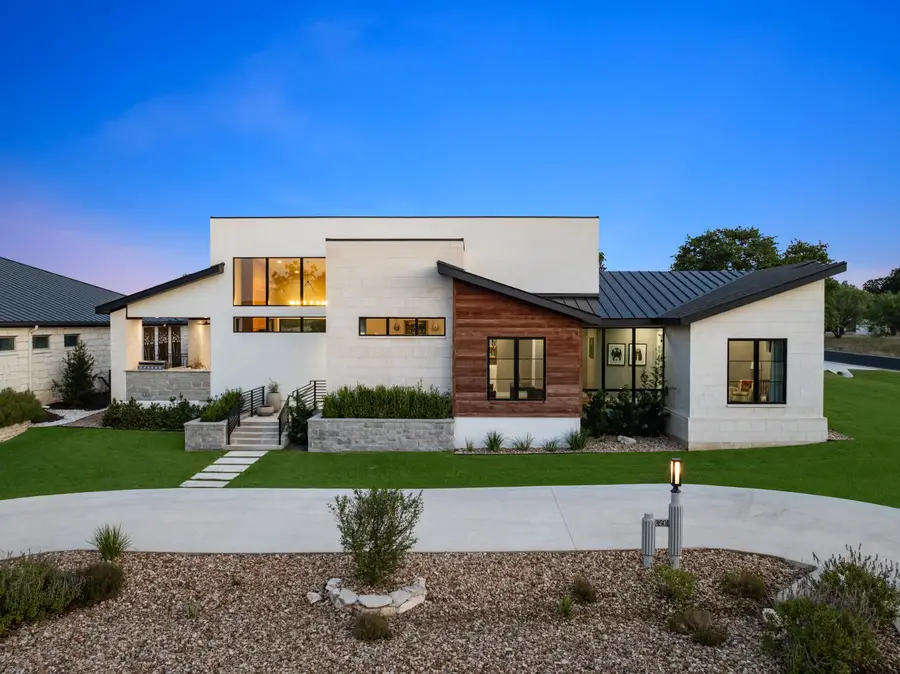 3501 Baywest Boulevard, Horseshoe Bay, TX 78657 - Image #2