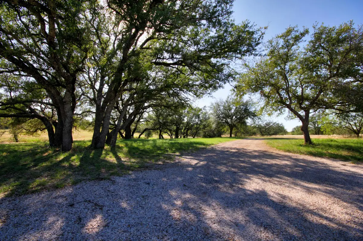 132 Offer Lane, Llano, TX 78643 - Image #1
