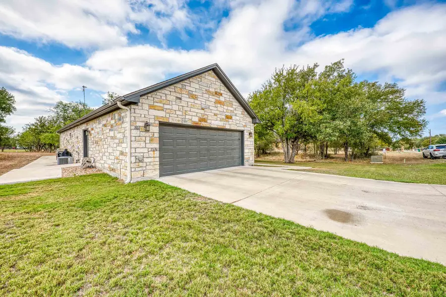 106 Chaumont Street, Kingsland, TX 78639 - Image #3