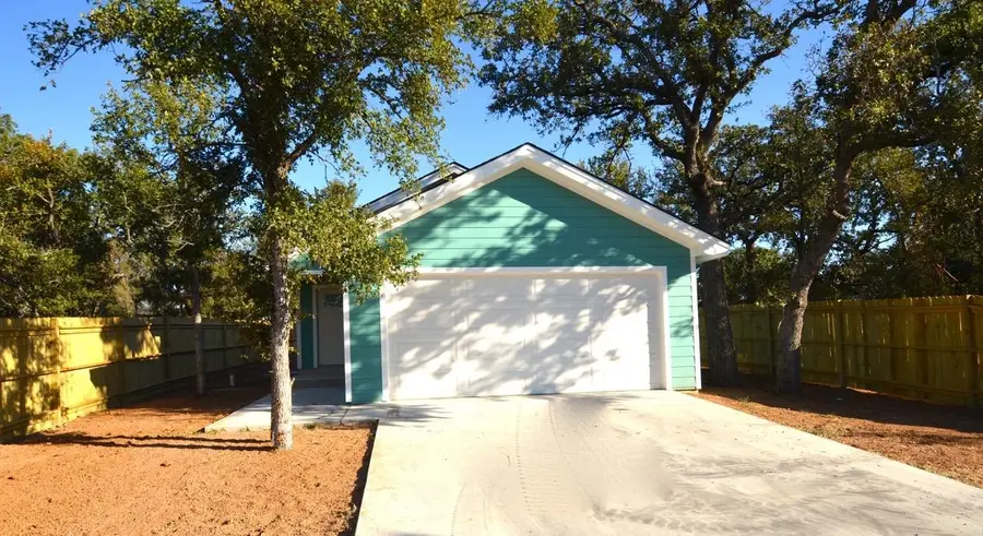 1653 Navajo Trail, Kingsland, TX 78639 - Image #2