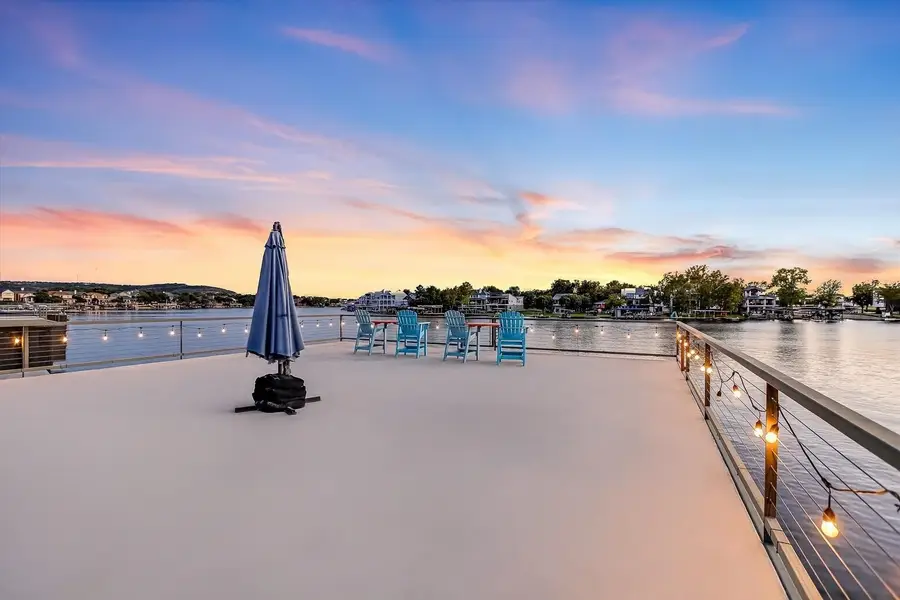 209 Houdini Way, Kingsland, TX 78639 - Image #2