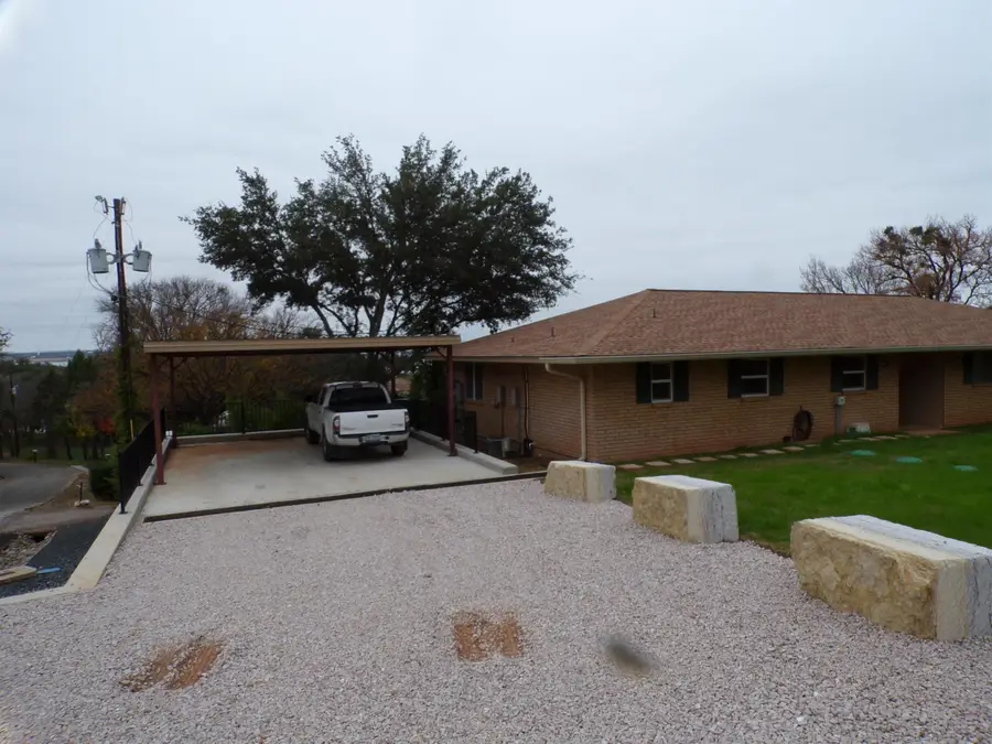 234 Lake Drive, Buchanan Dam, TX 78609 - Image #2
