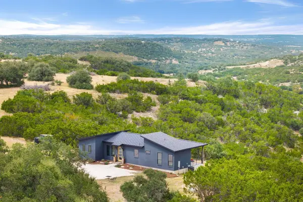 11 Sacramento, Kendalia, TX 78027