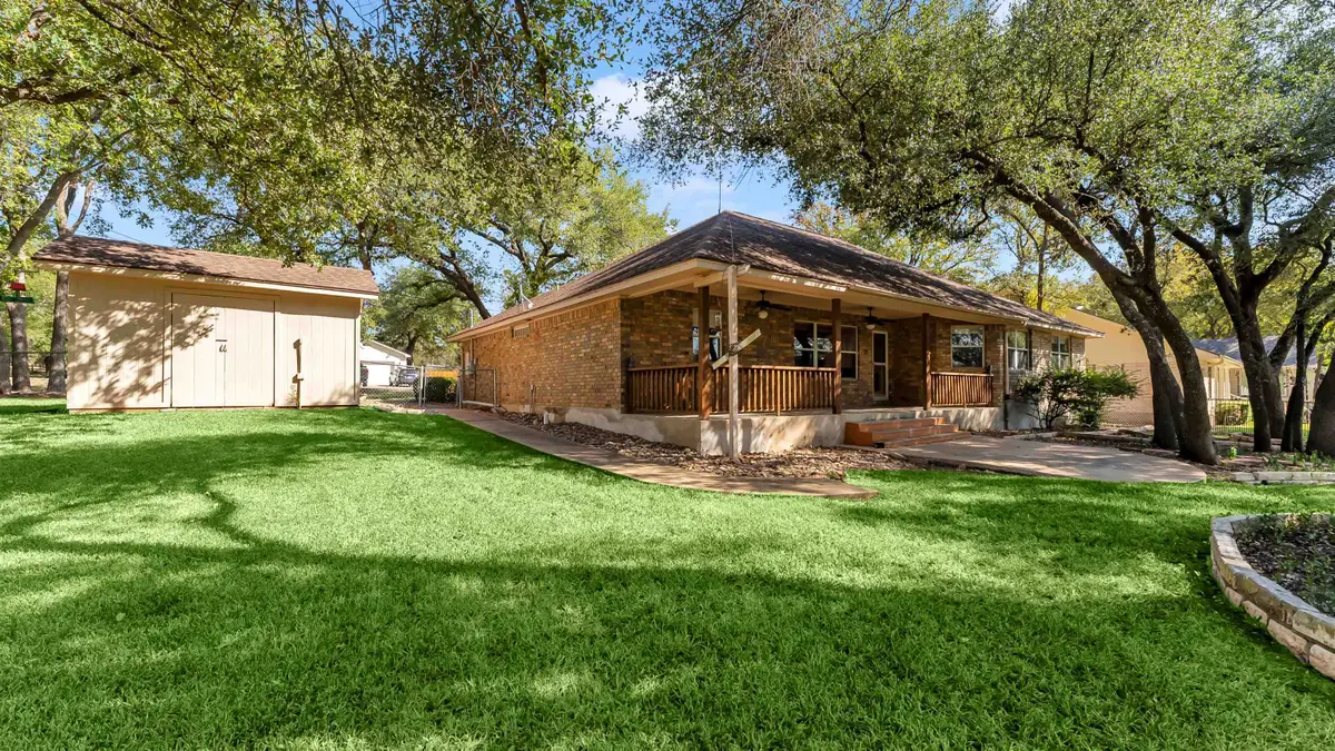 295 Skyview, Kingsland, TX 78639 - Image #1