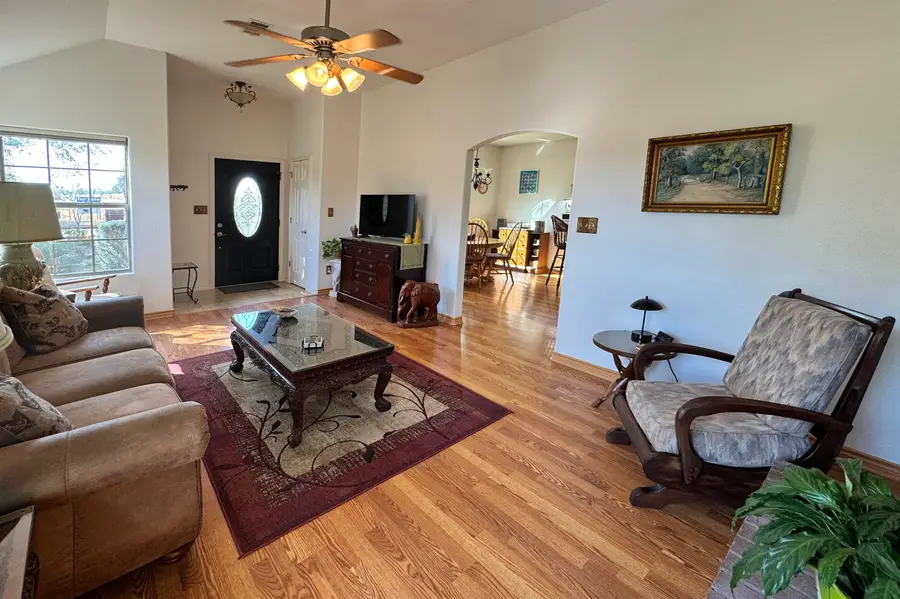 1109 E College, Llano, TX 78643 - Image #2