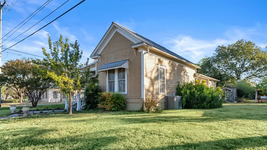 309 N Boundary Street, Burnet, TX 78611 - Image #3