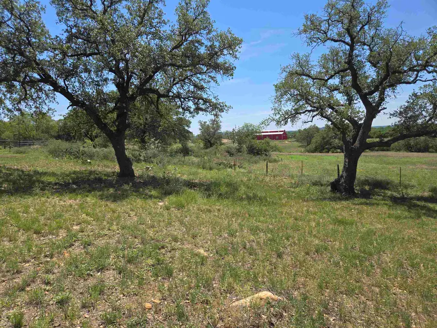 E Tarrant Street, Llano, TX 78643-0000 - Image #2