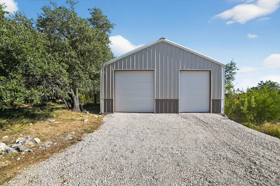 201 Thomas Ridge Rd, Burnet, TX 78611 - Image #2
