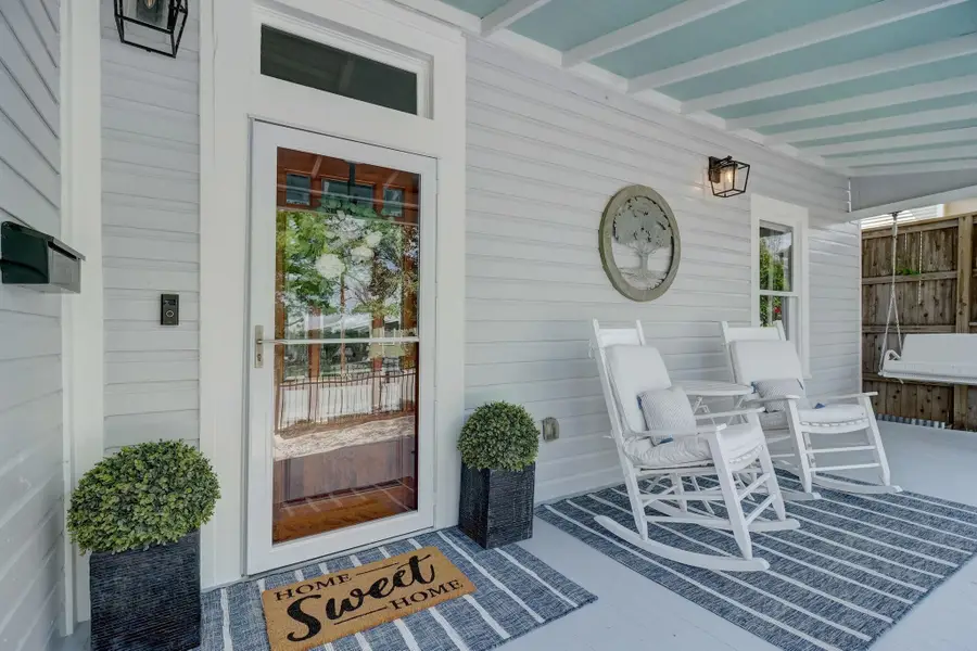 546 S Academy Avenue, New Braunfels, TX 78130 - #3