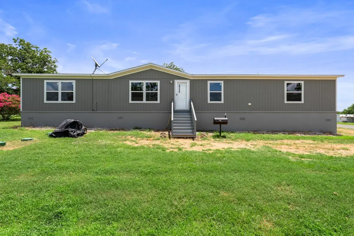 1200 Apache Dr, Burnet, TX 78611 - Image #1