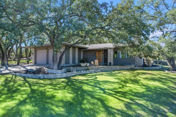 101 Bedford Drive, Spicewood, TX 78669