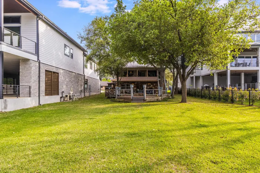 320 Harris Loop, Kingsland, TX 78639 - Image #3