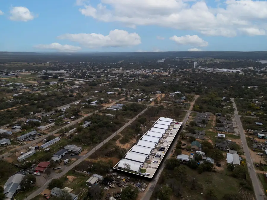 870-872 Waco, Kingsland, TX 78639 - Image #3