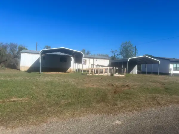 809 W Llano Streets, Llano, TX 78643