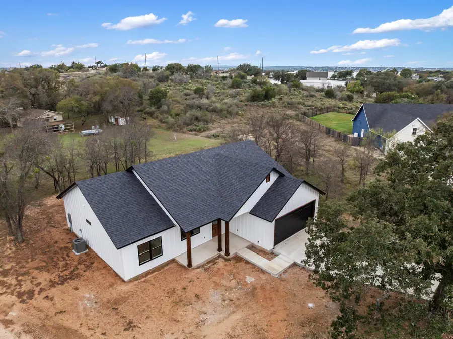 830 Woodland Hills Dr, Granite Shoals, TX 78654 - Image #2