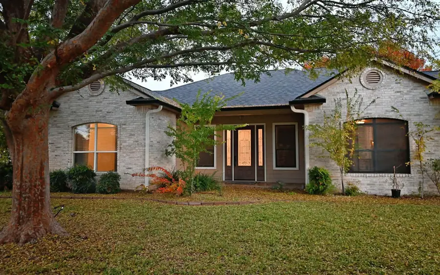 87 Firestone Place, Meadowlakes, TX 78654 - Image #2