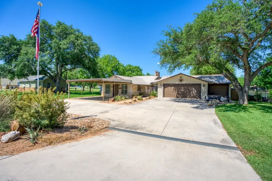 213 Lakeview, Sunrise Beach Village, TX 78643 - Image #3