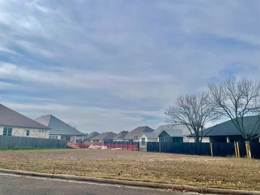 Lot 749-A Spyglass Street, Meadowlakes, TX 78654 - Image #2