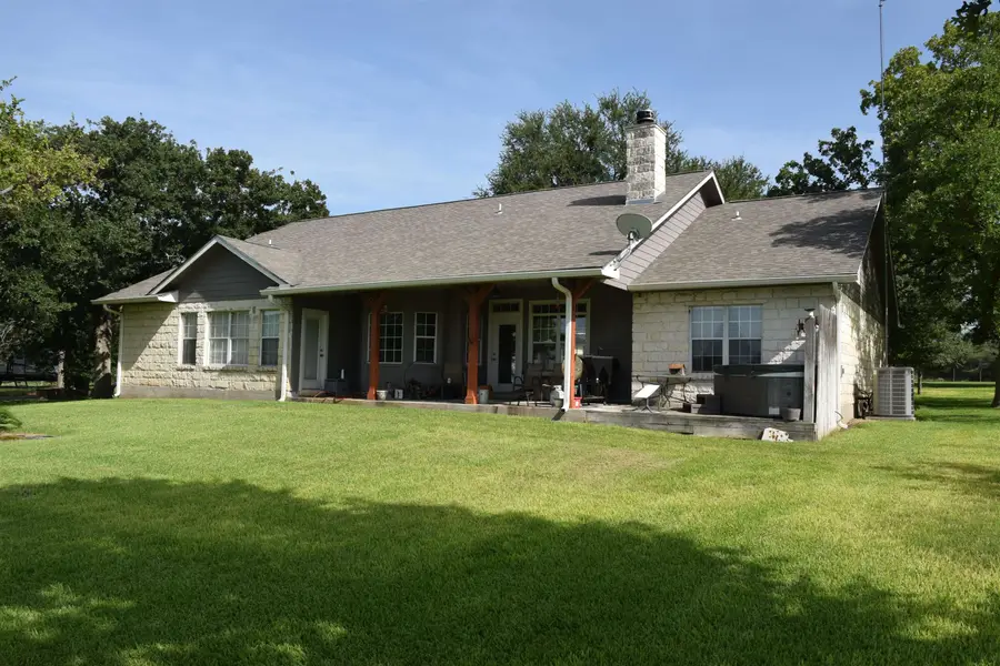 2116 County Road 403, Marble Falls, TX 78654 - Image #2